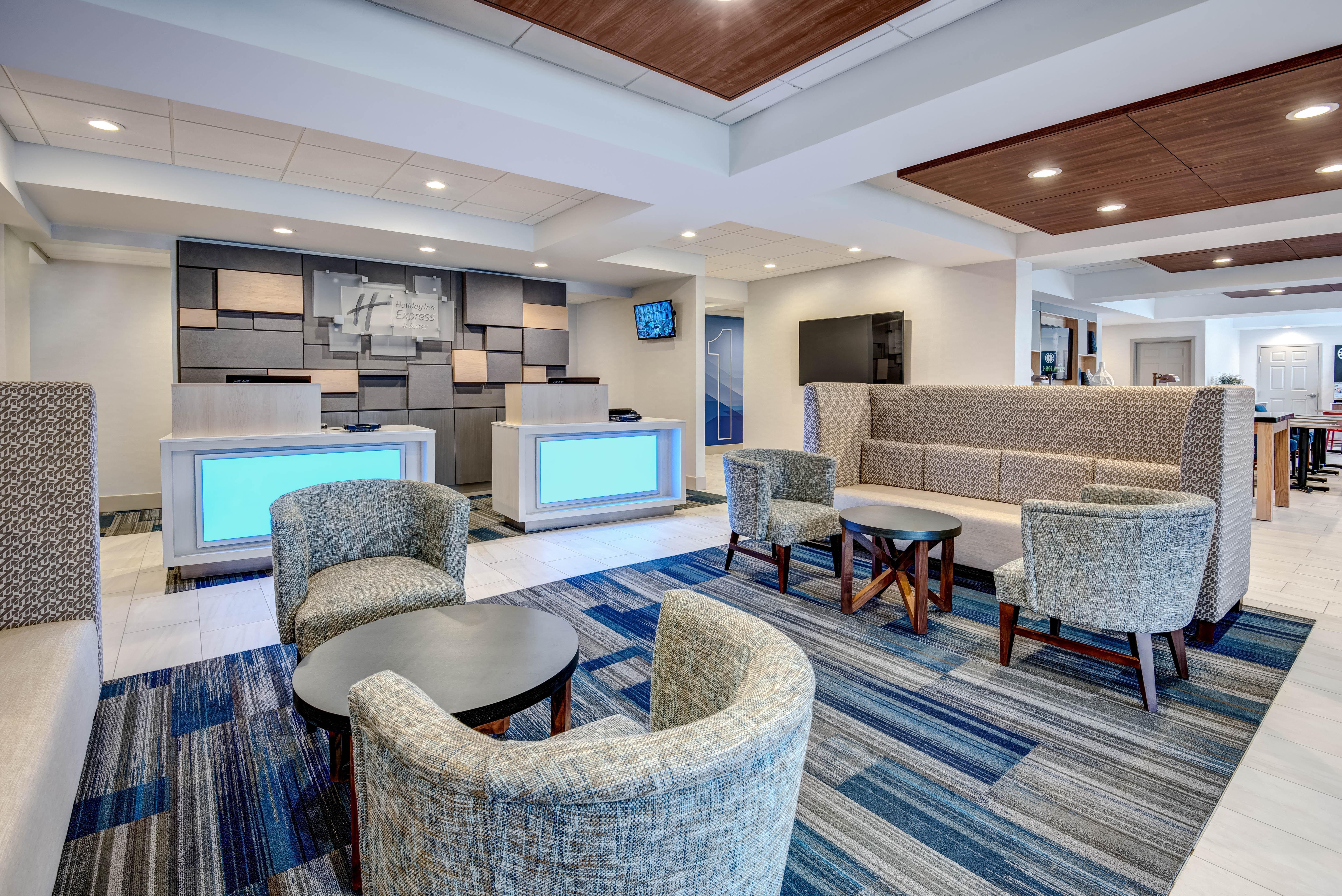 Holiday Inn Express Woodbridge By Ihg Avenel Exterior photo